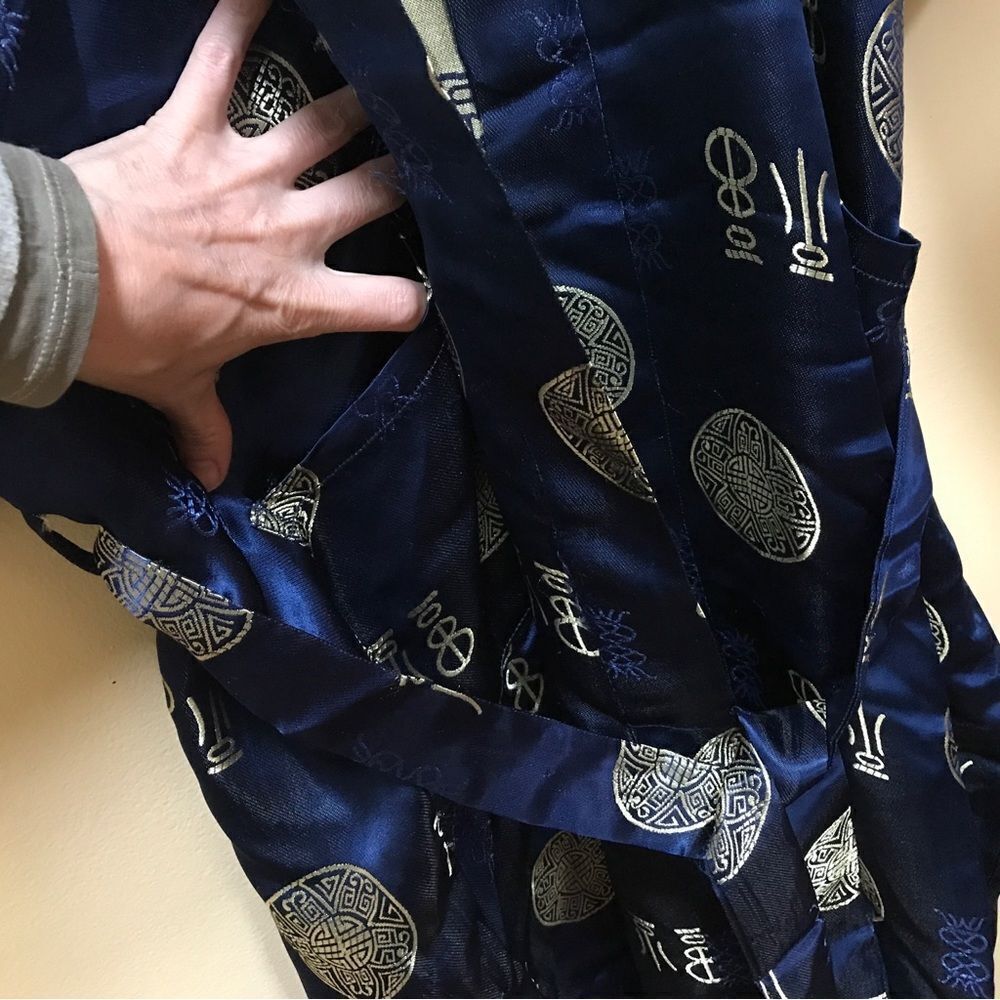 Authentic Japanese Dressing robe, kimono (XL) - Picture 10 of 11